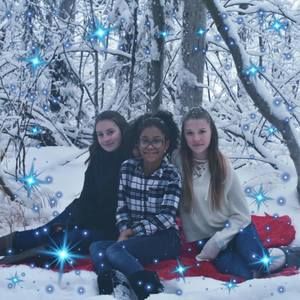 Meet your Posher, Crystal